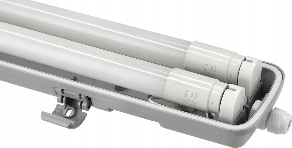 BERGE Hermetické svietidlo 60cm + 2x LED trubica studená biela