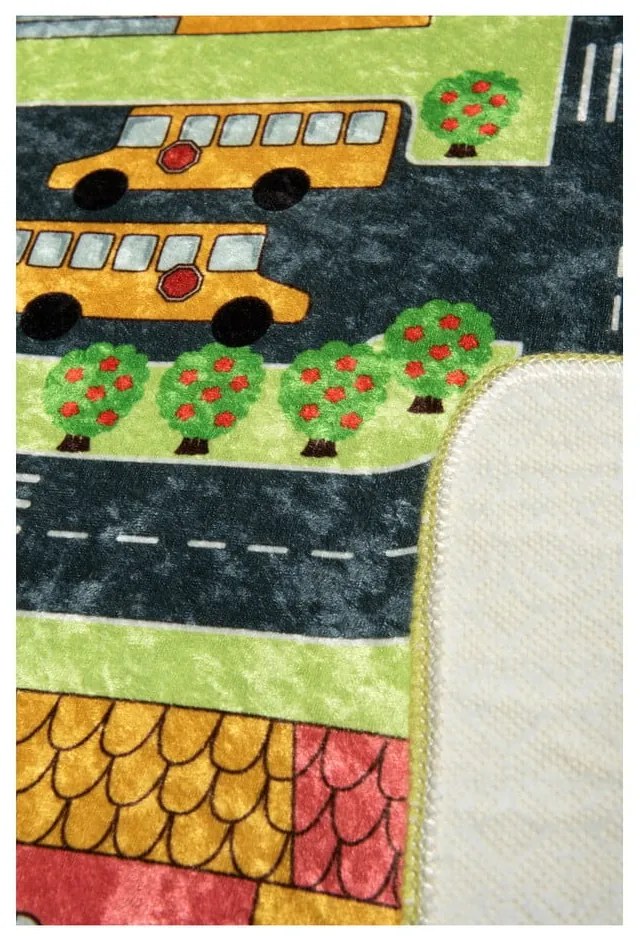 Detský koberec Green Small Town 140 × 190 cm
