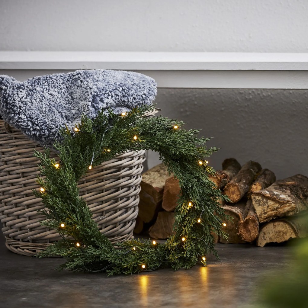 STAR TRADING Svietiaci vianočný veniec Thuja 40 cm