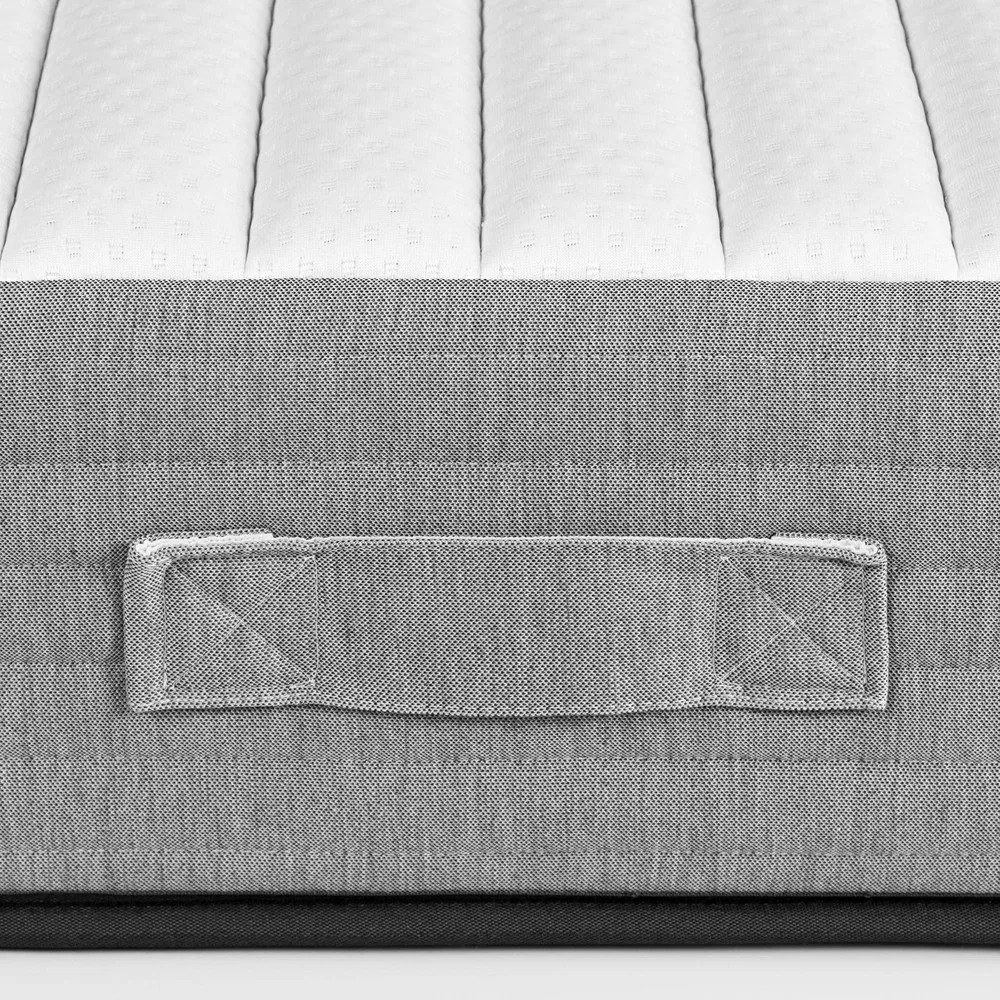 Stredne tvrdý penový matrac Kave Home Yoko, 160 x 200 cm