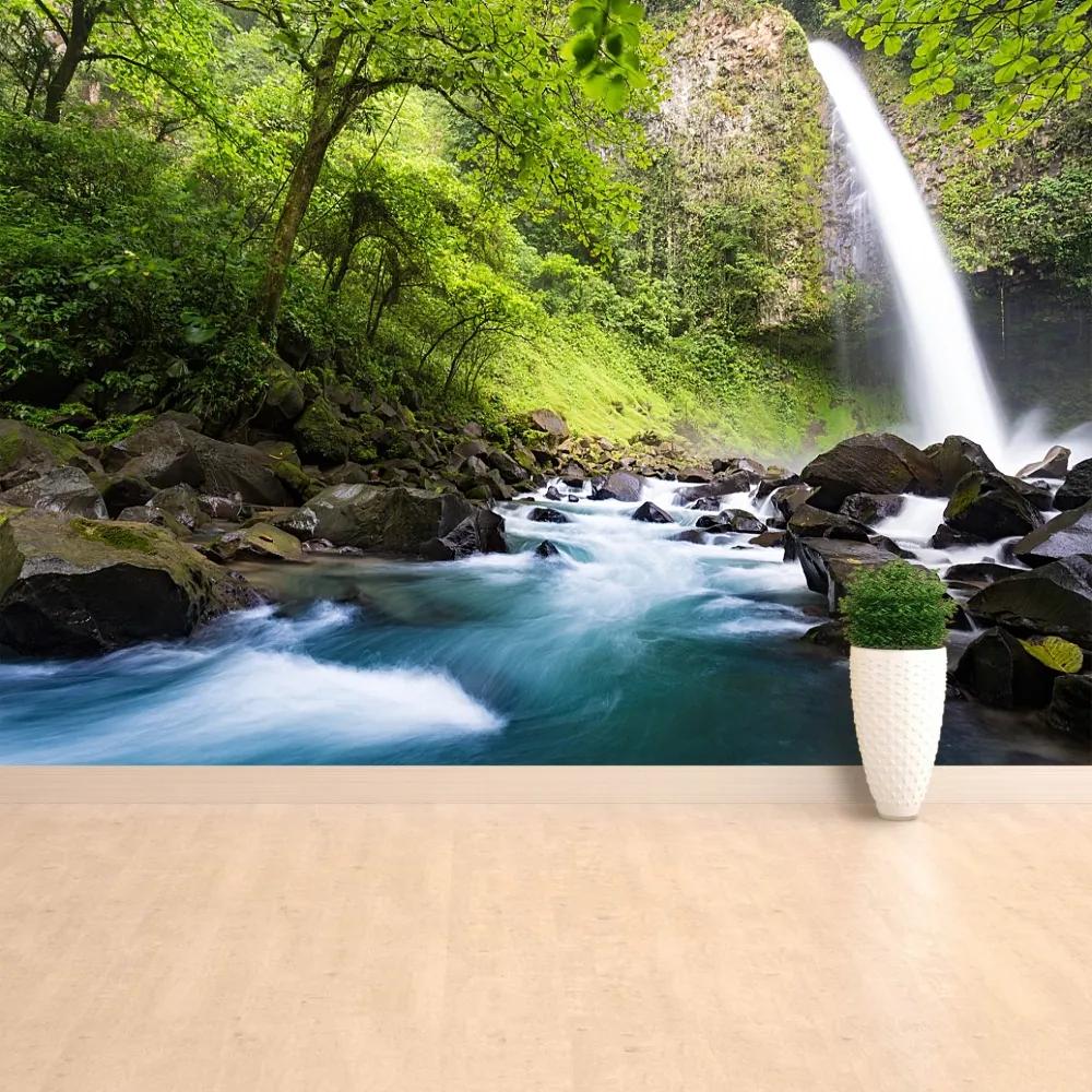 Fototapeta Vliesová Vodopád kostarika 416x254 cm