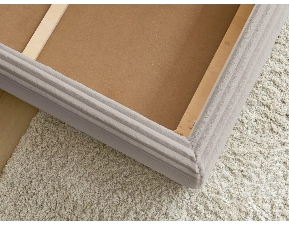 Béžová čalúnená dvojlôžková posteľ s úložným priestorom a roštom 180x200 cm Jade – Bobochic Paris