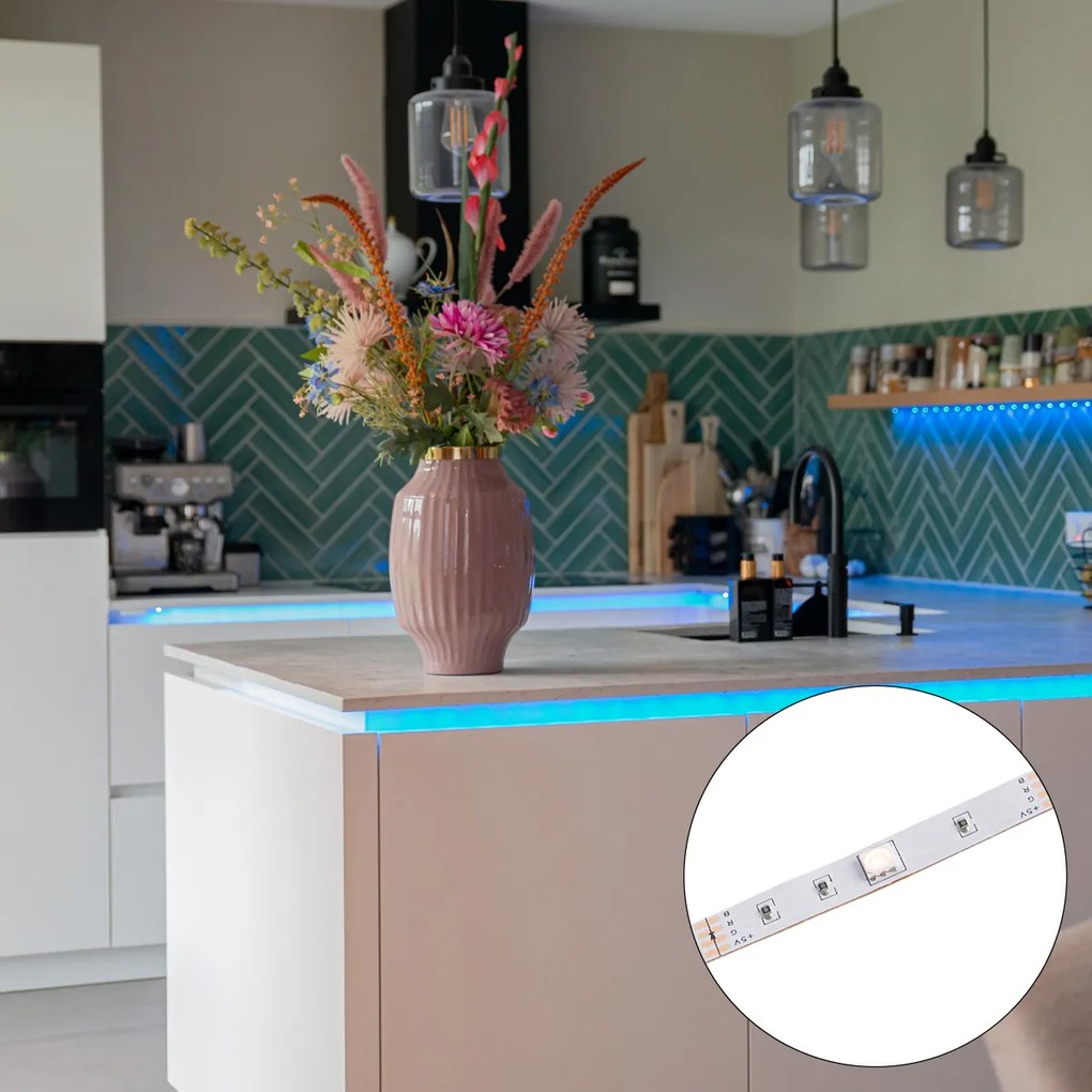 Inteligentný LED pásik RGBW 3 metre 12W
