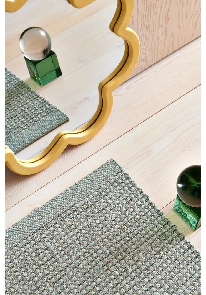 Svetlozelený vnútorný a vonkajší behúň 70x240 cm Emm Sage – Pappelina