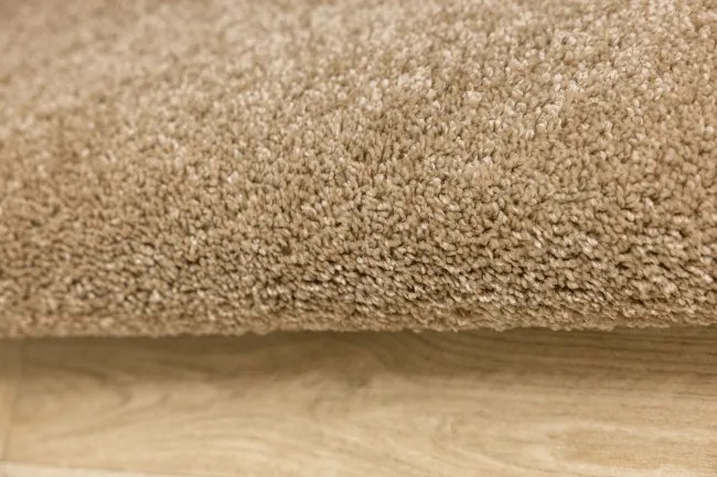 Metrážny koberec Florida Suede 34 béžový