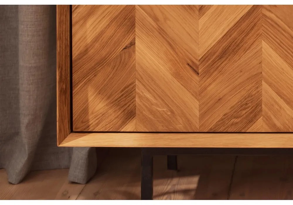 TV stolík z dubového dreva v prírodnej farbe 144x50 cm Abies - The Beds