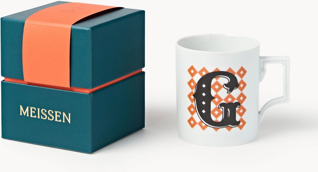 Westwing x MEISSEN, Ručne vyrobený hrnček's ozdobným motívom Initials