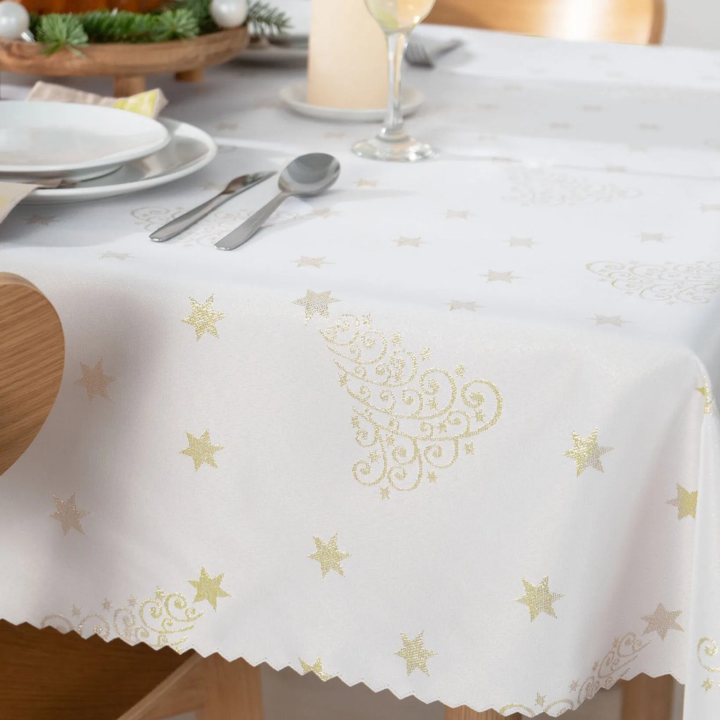 Goldea vianočný hranatý teflónový obrus - zlaté vianočné stromčeky a hviezdičky 80 x 80 cm
