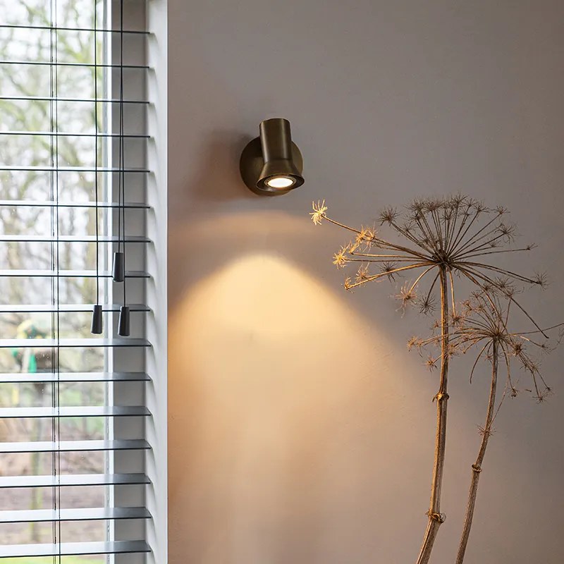 Inteligentný bronzový nástenný reflektor otočný a naklápací s vypínačom Vrátane Wifi GU10 50mm - Karin 1