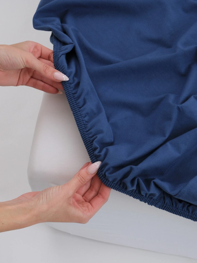 Jersey prostěradlo s elastanem 160 × 200 cm – tmavě modré
