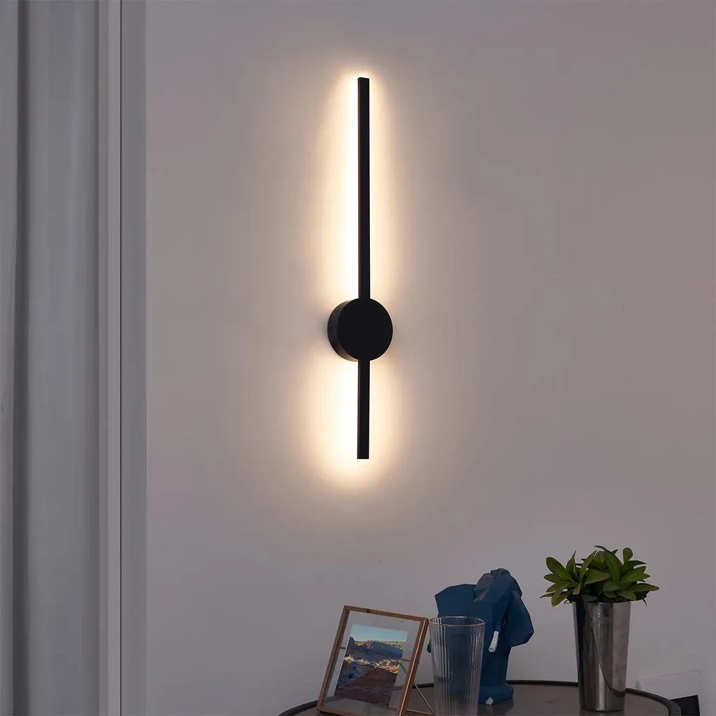 Moderné nástenné svietidlo čierne 60 cm vrátane LED - Clockwise