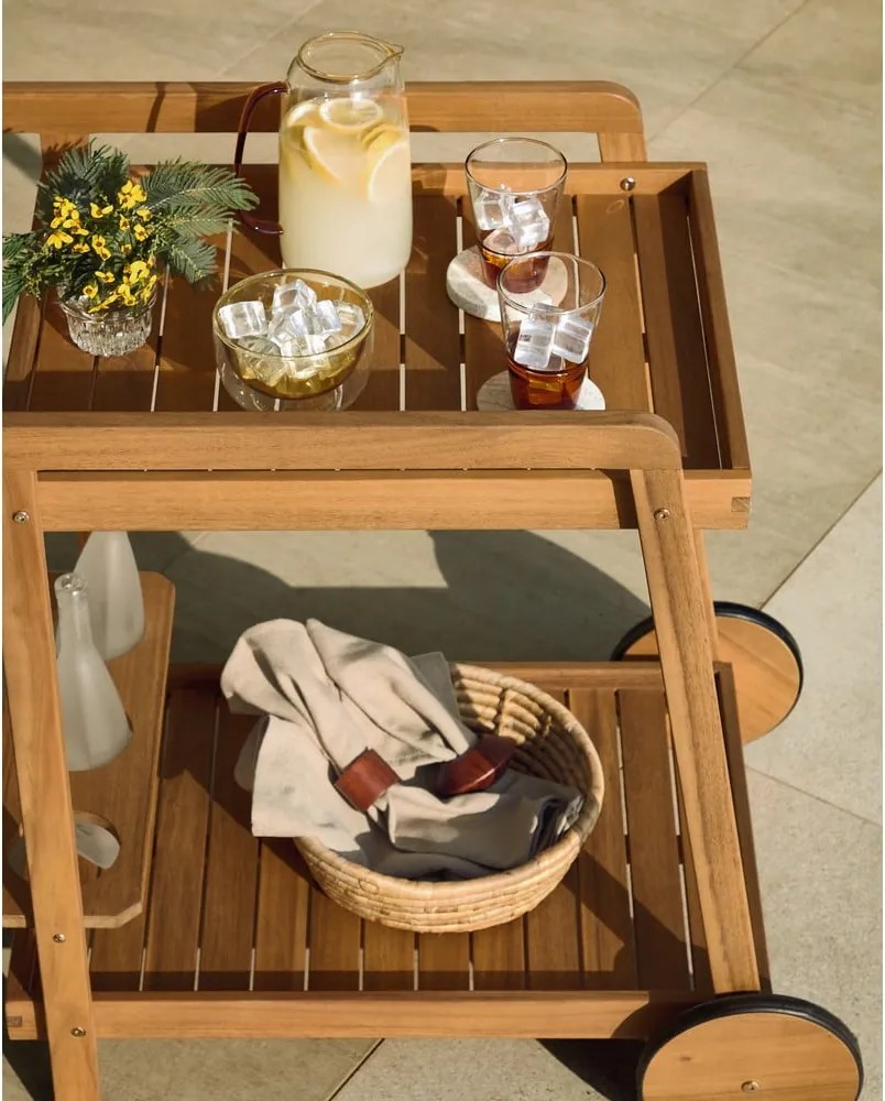 Servírovací stolík z masívu akácie 55x73 cm Felisa – Kave Home