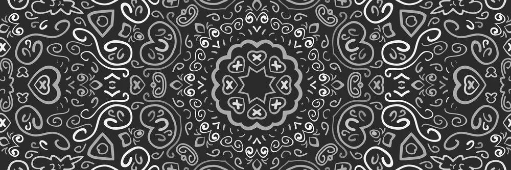 Obraz Mandala lásky v čiernobielom prevedení