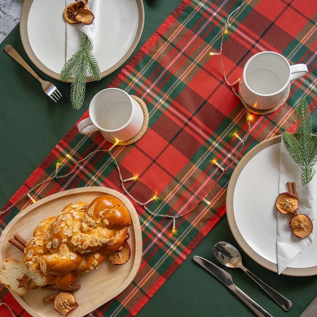 Goldea vianočný behúň na stôl 100% bavlnené plátno - červené káro 35x120 cm