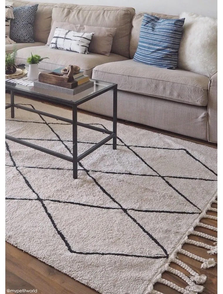 Krémový prateľný ručne tkaný bavlnený koberec 140x200 cm Bereber Beige – Lorena Canals