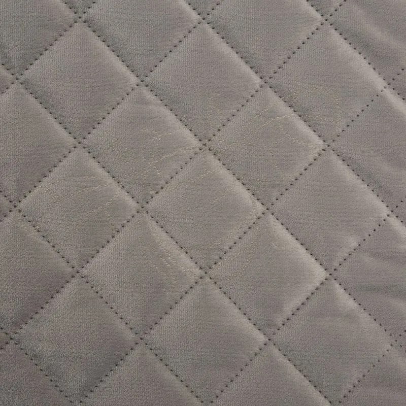 EUROFIRANY Zamatový prehoz, vyrobený technikou "hot press" s potlačou fólie 170 cm x 210 cm strieborná 100 % polyester Rozmery textílií: 170 cm x 210 cm