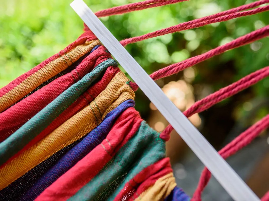 Farebná hojdacia sieť HAMAK pre 2 osoby 190x150 cm