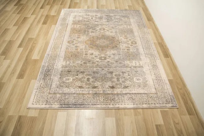 Koberec Dywilan Moon Mamluk Silver Ornament sivý