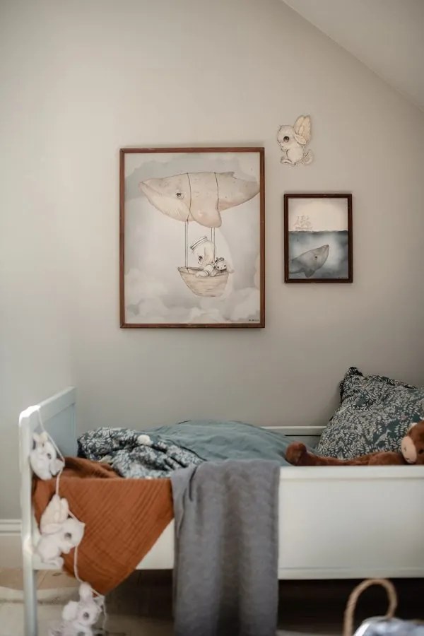 Plagát Mrs. Mighetto Lietajúci veľryba 40x50 cm