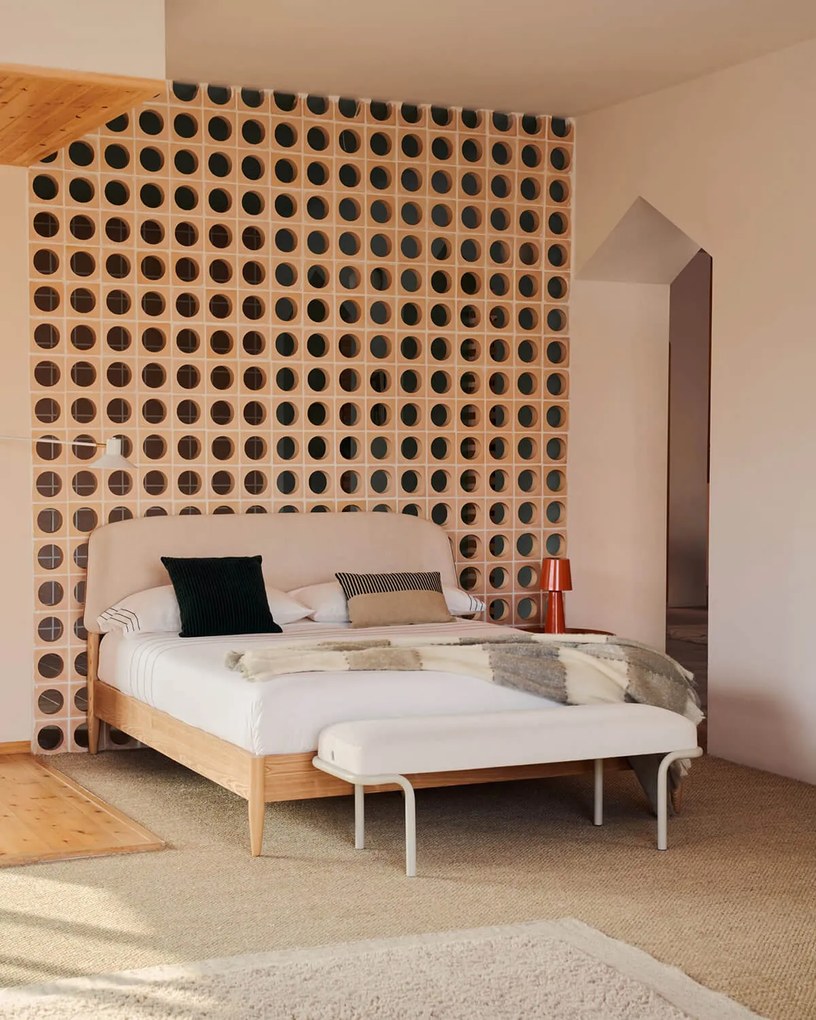 Dvojlôžková posteľ tavia 180 x 200 cm prírodná MUZZA