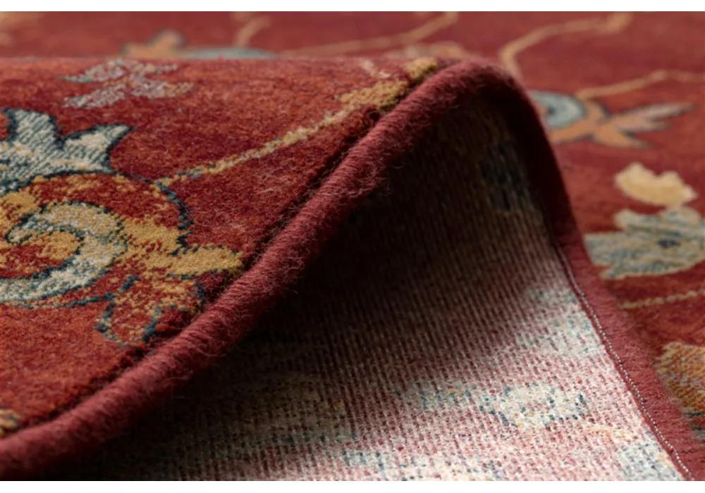 Vlnený kusový koberec Latica rubínový 170x235cm