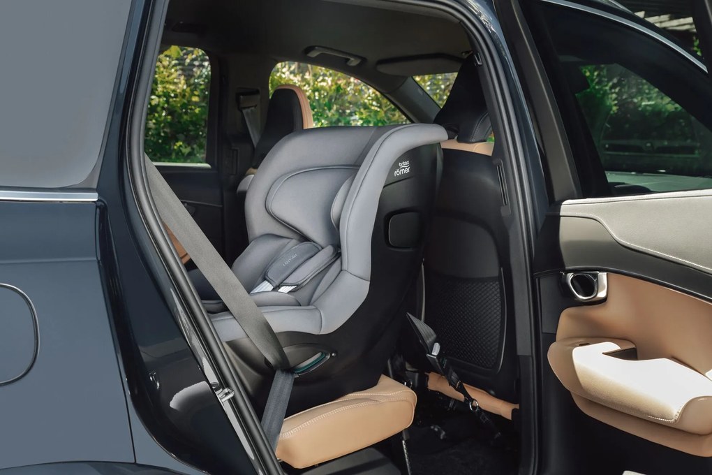 Autosedačka Britax&Romer Safe-Way M, Midnight Grey