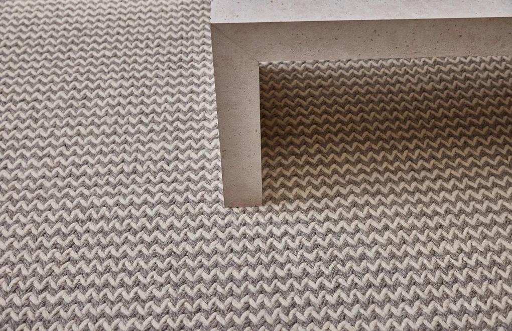 Diamond Carpets koberce Ručne viazaný kusový koberec Fusilli DE 9415 White Mix - 140x200 cm