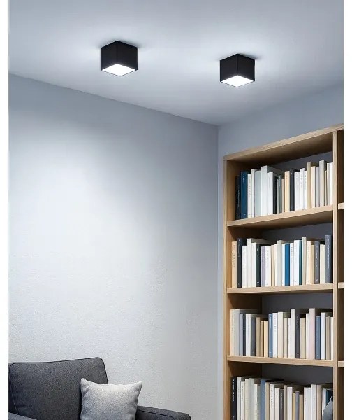 LED Bodové svietidlo LED/5W/230V 3000/4000/6400K 7,5x7,5 cm čierna