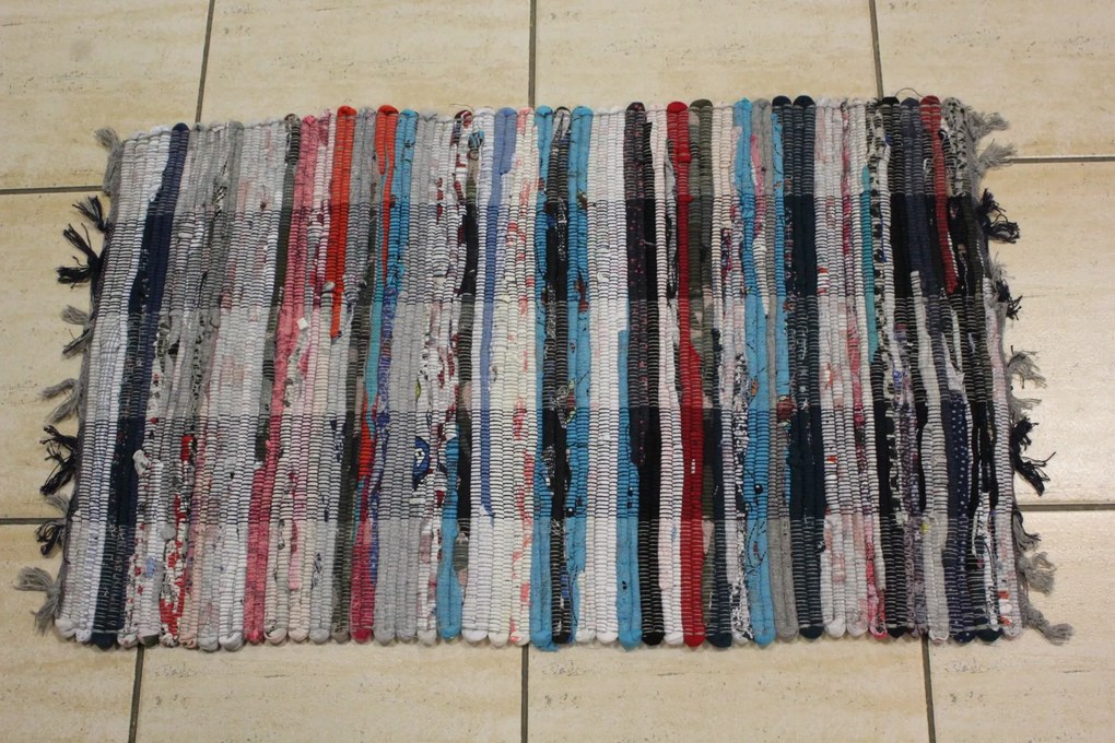 Koberec tkaný bavlnený VZOR 5. - farebný (45x75 cm)