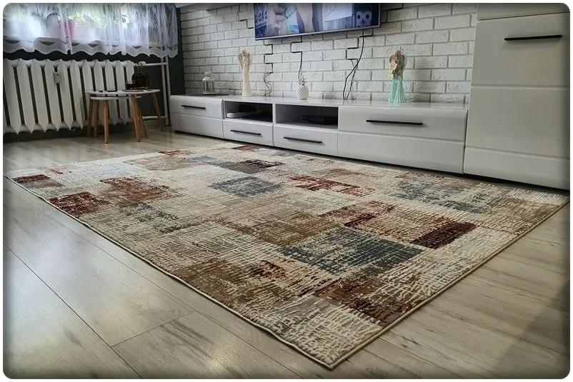 Dekorstudio Moderný koberec LUXESS vzor 33 bordový Rozmer koberca: 80x150cm