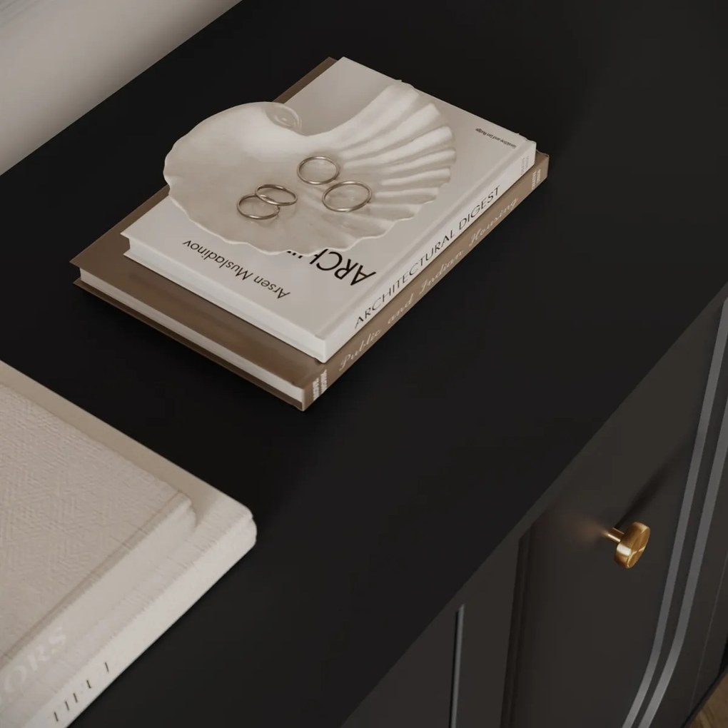 ŠTVORDVEROVÁ KOMODA THERESE ČIERNA 154 cm