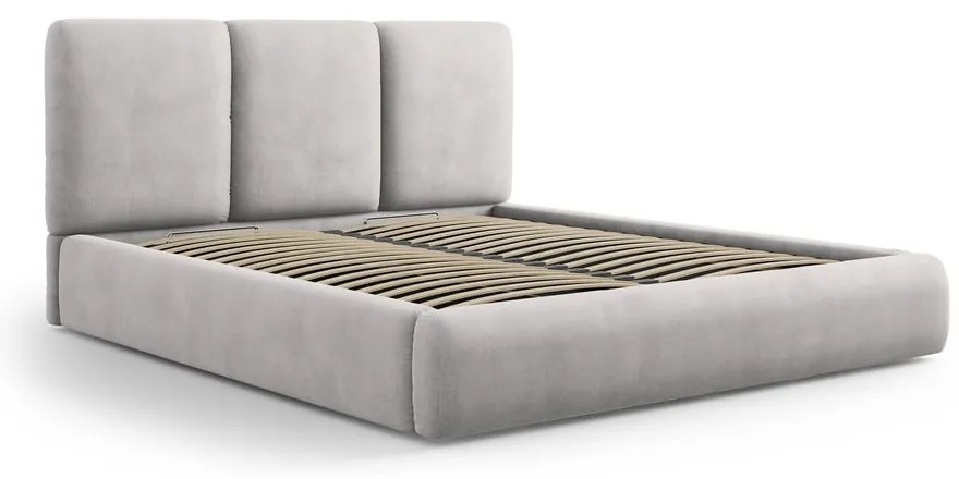 Svetlosivá čalúnená dvojlôžková posteľ s úložným priestorom s roštom 200x200 cm Brody – Mazzini Beds