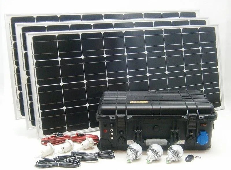 SOLAR Solárny monokryštalický systém SO212 300W 230V,12V s USB výstupom a LED osvetlením