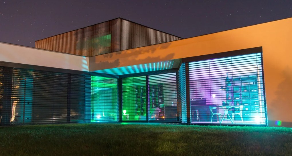 Immax SMART LED žiarovka RGBW 5W E14