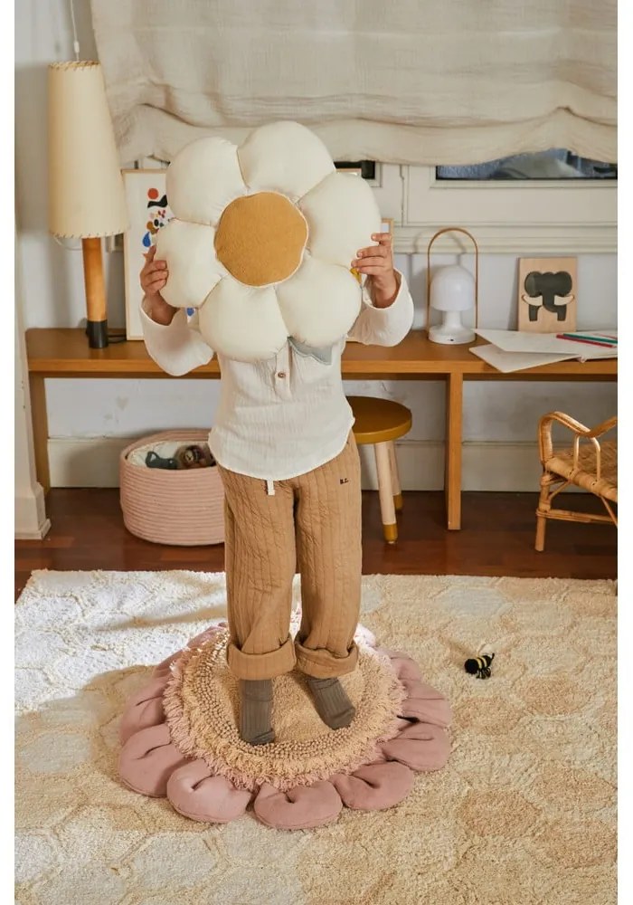 Detský vankúšik Little Daisy – Lorena Canals