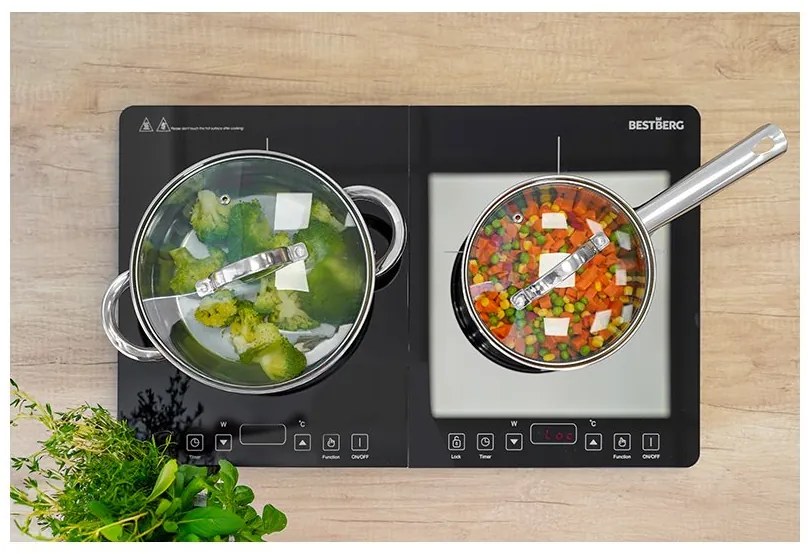 MEGAKOMBO Elektrický krájač BestBerg BBS-400 + 11dielna sada nerezových hrncov BestBerg BBSC-11 + Elektrický mlynček na mäso BestBerg BBM-2500