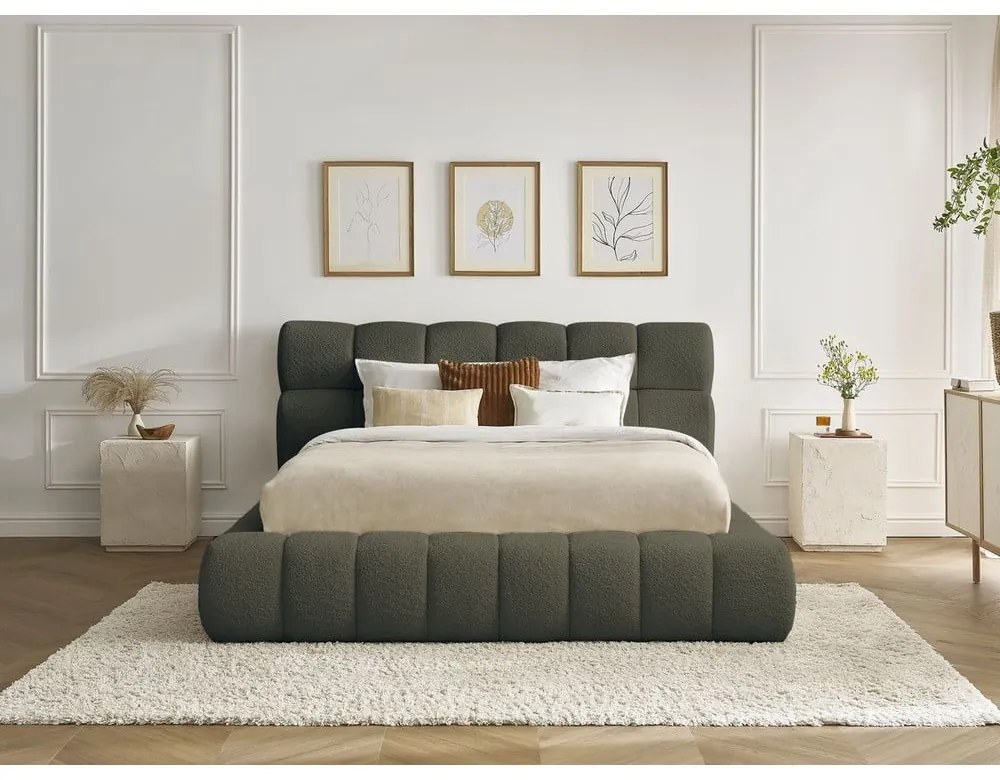 Zelená čalúnená dvojlôžková posteľ s úložným priestorom s roštom 180x200 cm Mont Blanc – Bobochic Paris