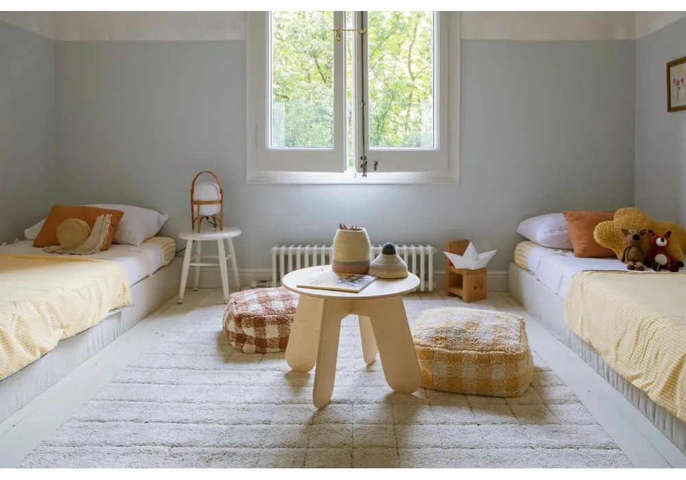 Okrovožltý detský puf Vichy Honey – Lorena Canals