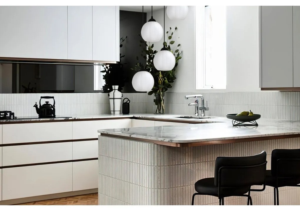 Závesné svietidlo Costa, 4x biele sklenené tienidlo, b, o