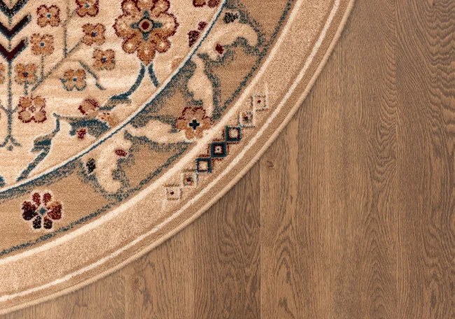 Koberec Agnella Isfahan Amara svetlobéžový kruh