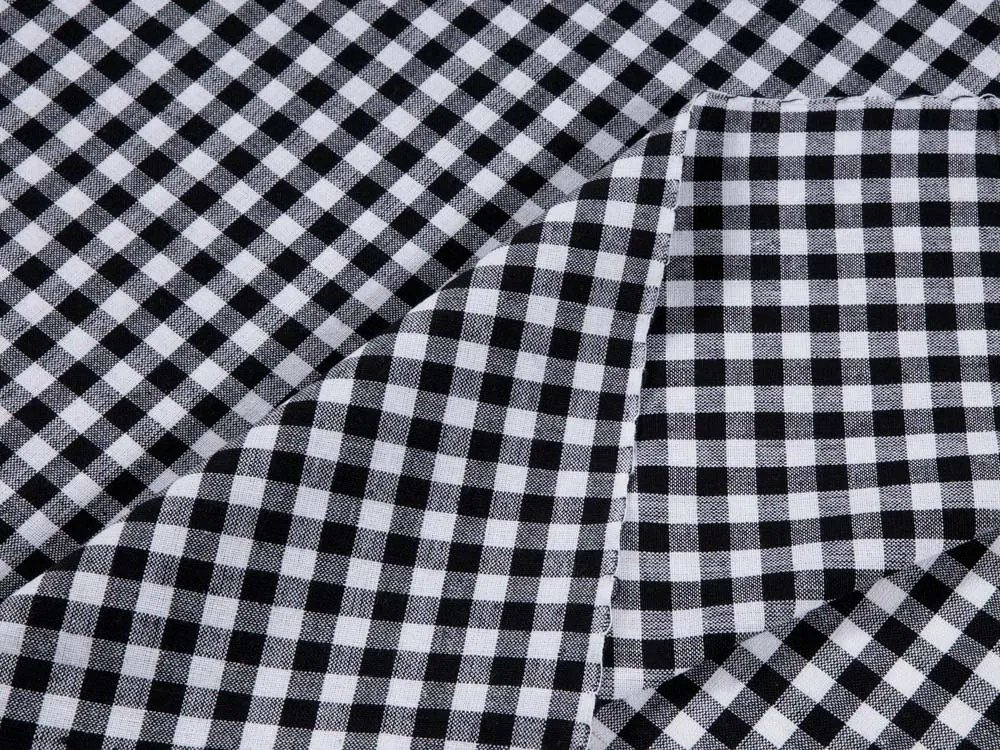 Biante Bavlnený behúň na stôl Olivia OL-015 Čierno-biela kocka malá 45x120 cm