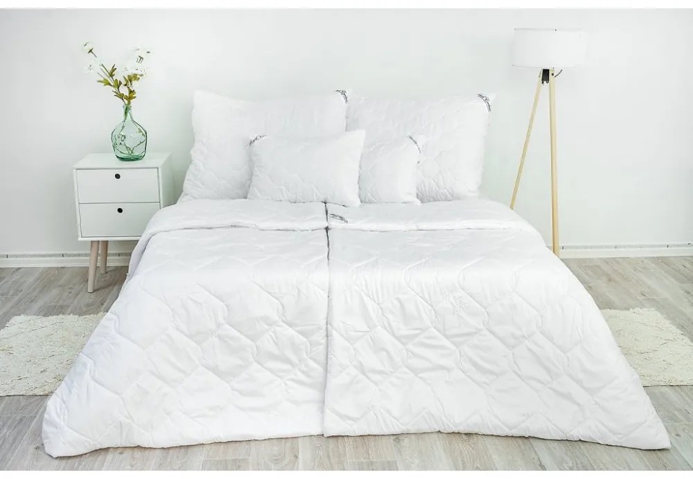Exkluzívny celoročný set Royal 140x220/70x90 cm