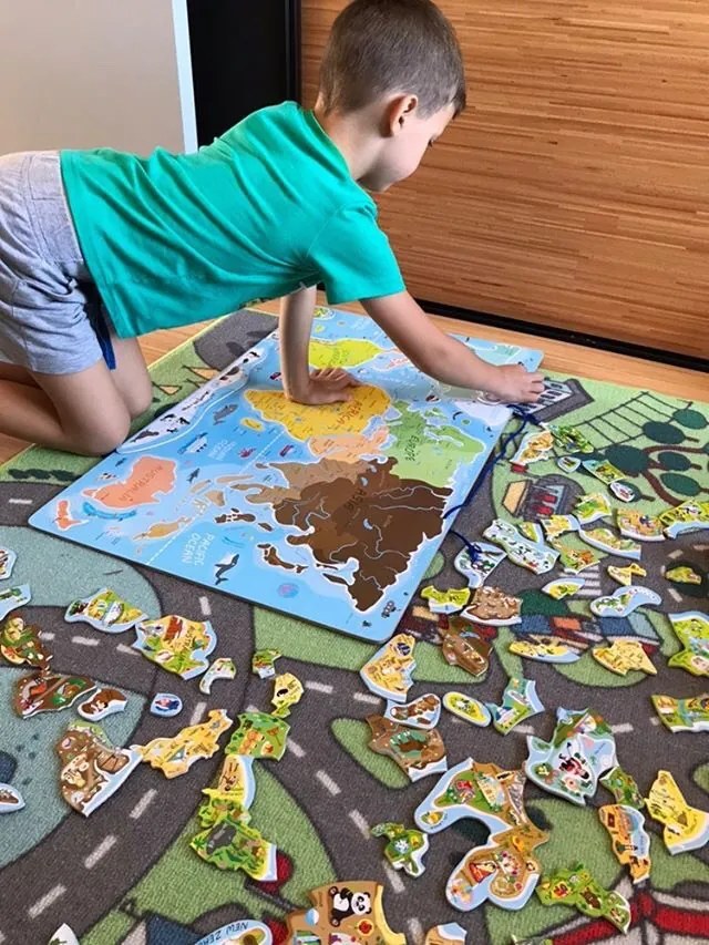 Magnetická mapa Svet v obrázkoch 2 v 1 - Hraj sa a uč sa