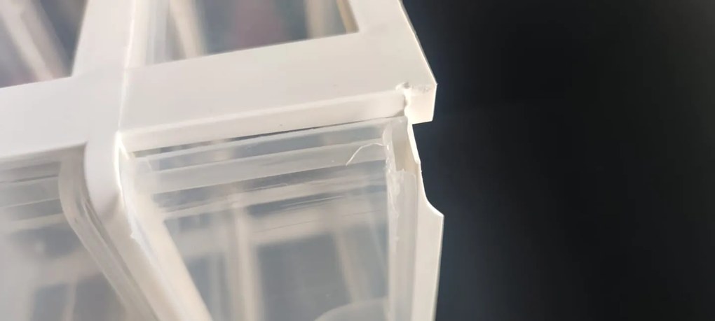 2. akosť - Organizér na kozmetiku a make-up, CASE3