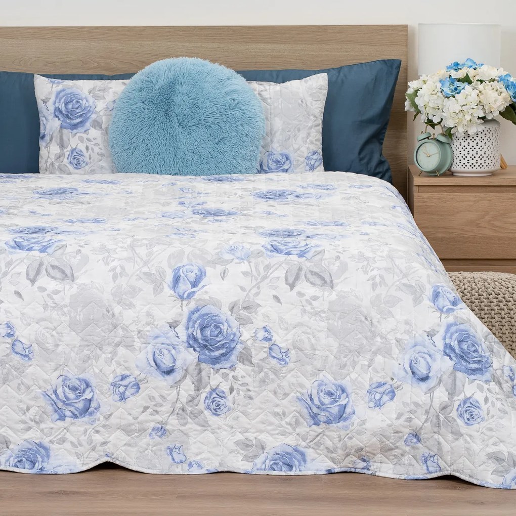 4Home Prehoz na posteľ Roses in blue, 220 x 240 cm + 2x 40 x 40 cm