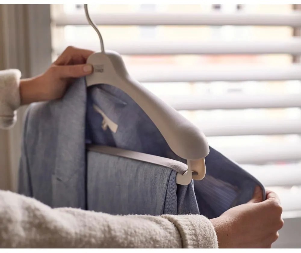 Plastové vešiaky v súprave 2 ks Orderly – Joseph Joseph