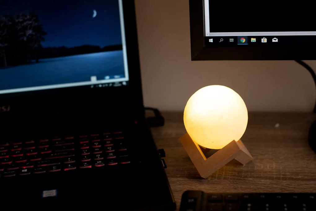 Nočná lampa - mesiac 3D