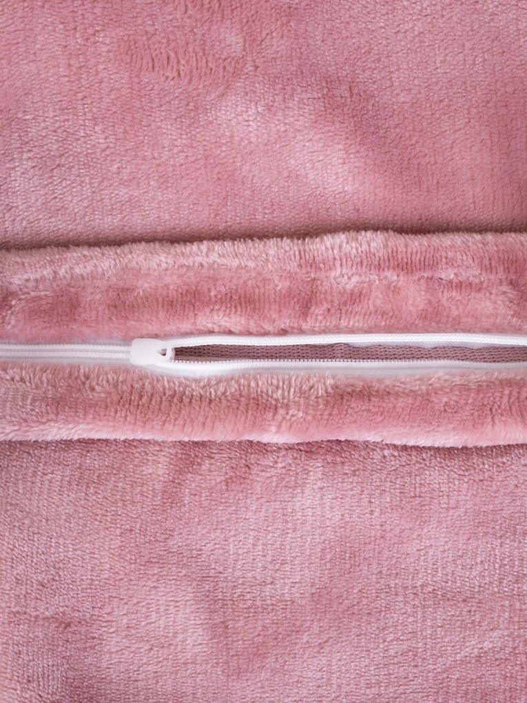 Obliečka na vankúš mikroplyš 40 × 40 cm - ružová