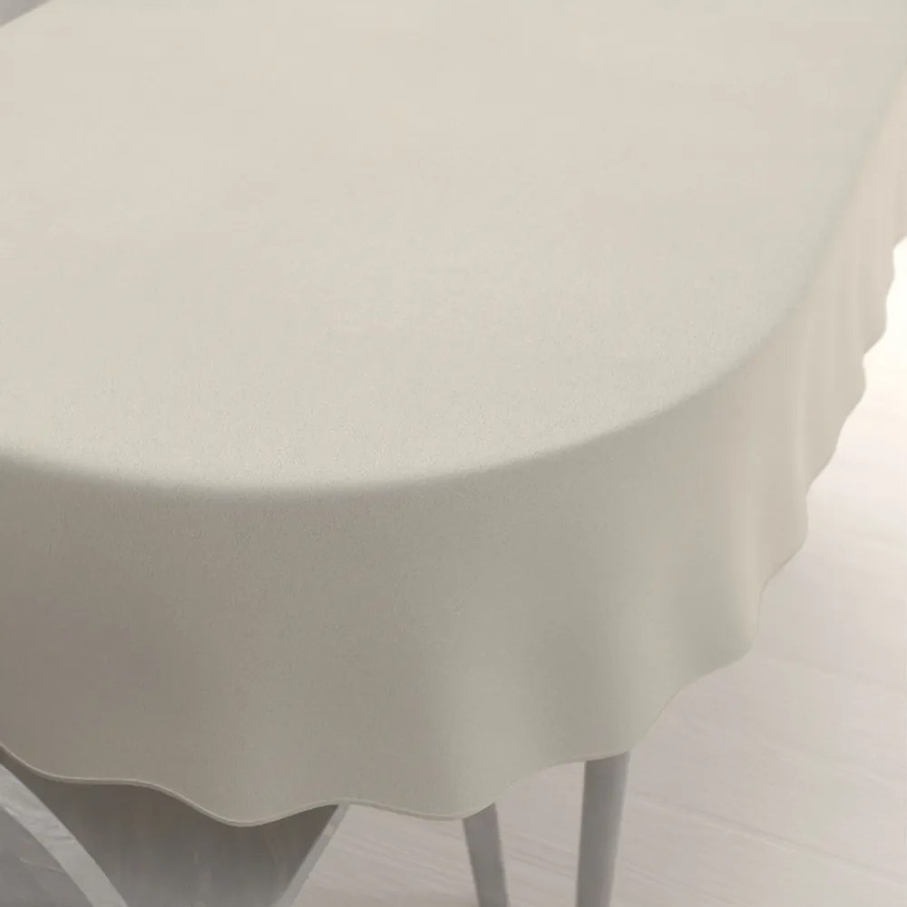 Biante Dekoračný oválny obrus BKU-110 Slonová kosť 120x160 cm