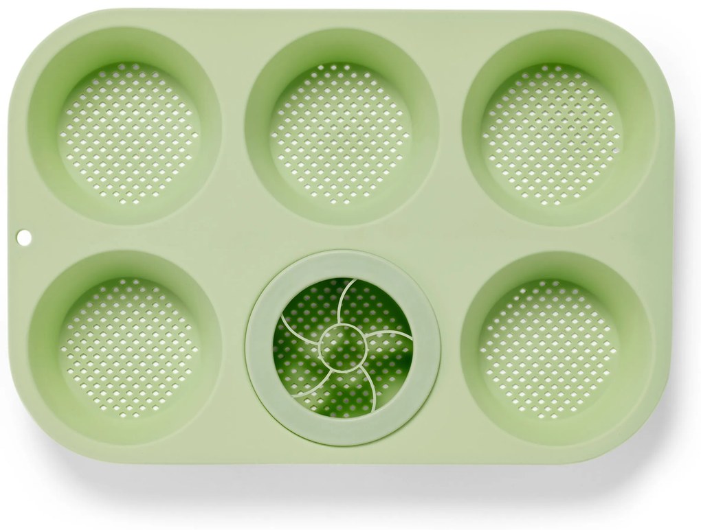 Perforovaná forma na pečenie žemlí